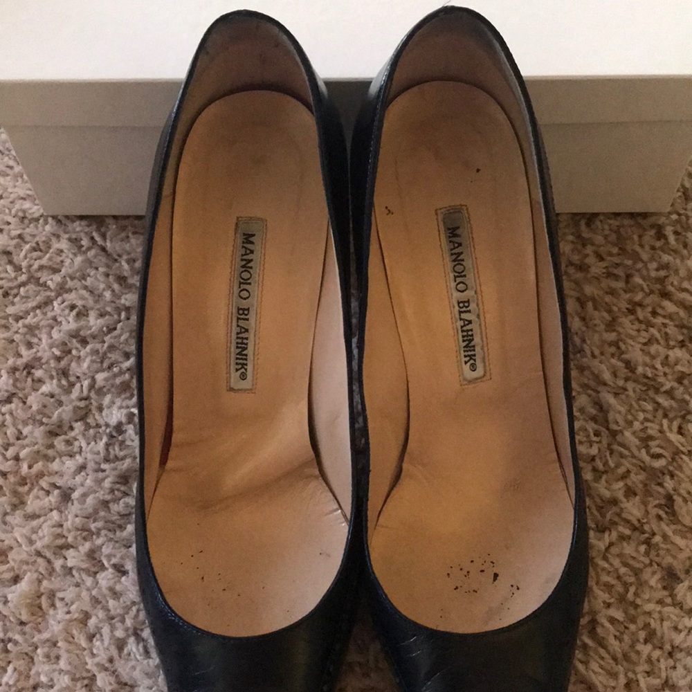 Manolo Blahnik Pointed Toe Perforated Black Pumps - image 2